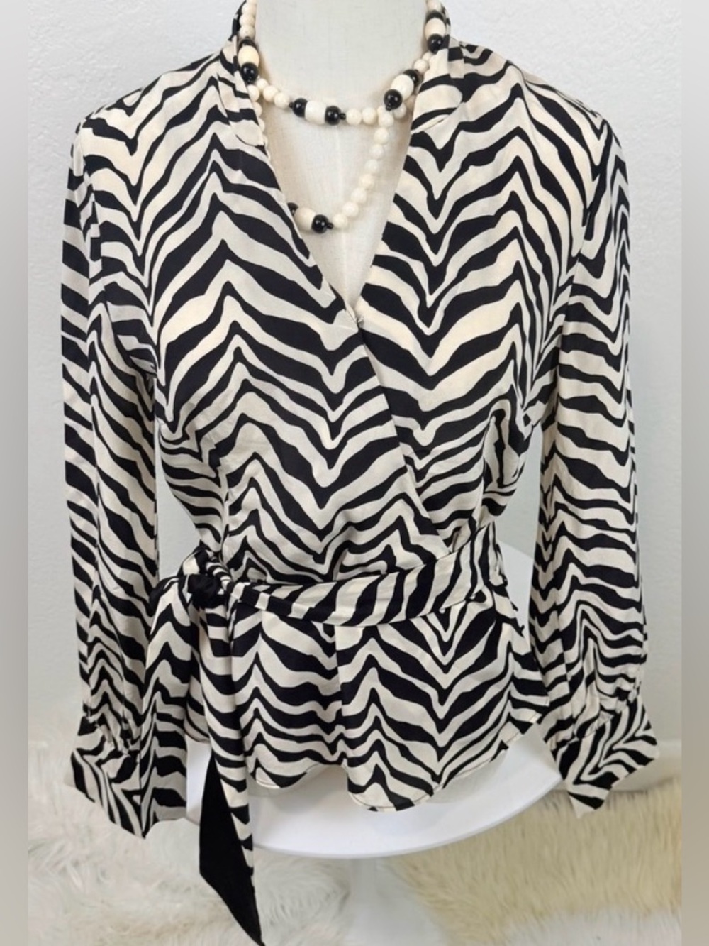 Talbots 💯% Silk Belted Zebra Crossover Blouse🦓🔥 Sz 18